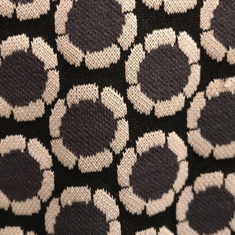 Ann Taylor Sleeveless Top Size M - Picture 5 of 6